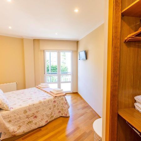 Apartamentos Riamar 2 Ribadeo Ngoại thất bức ảnh