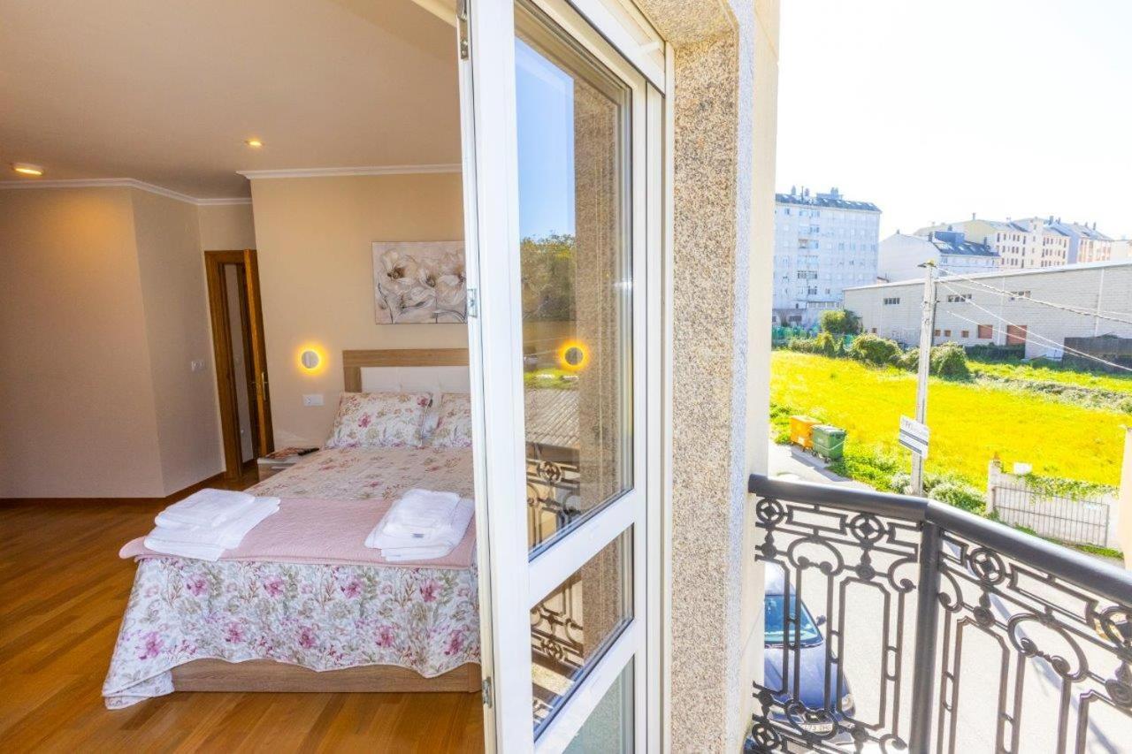 Apartamentos Riamar 2 Ribadeo Ngoại thất bức ảnh