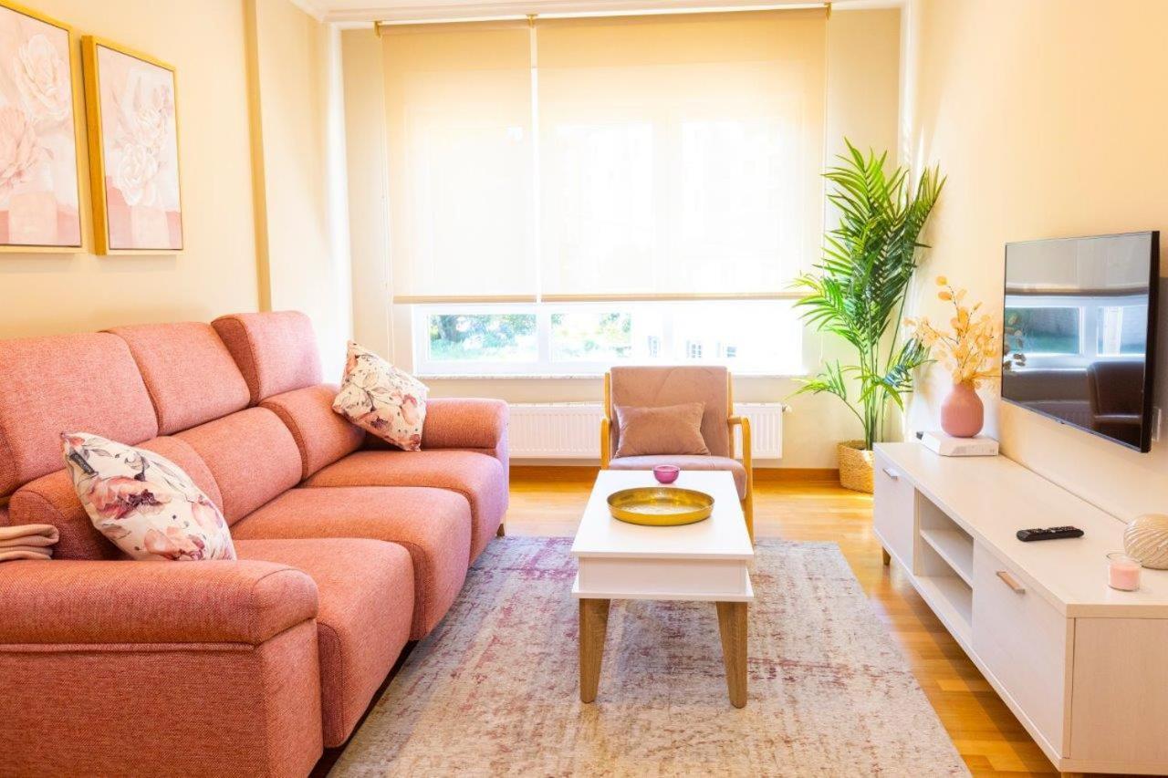 Apartamentos Riamar 2 Ribadeo Ngoại thất bức ảnh